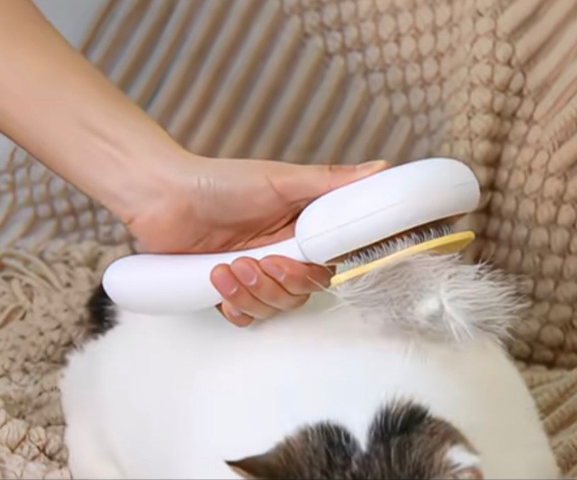 The Egg - One-Click Self-Cleaning Pet Brush