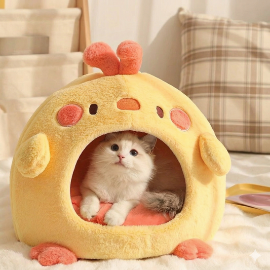 Little Chick Chalet - Enclosed Pet Bed